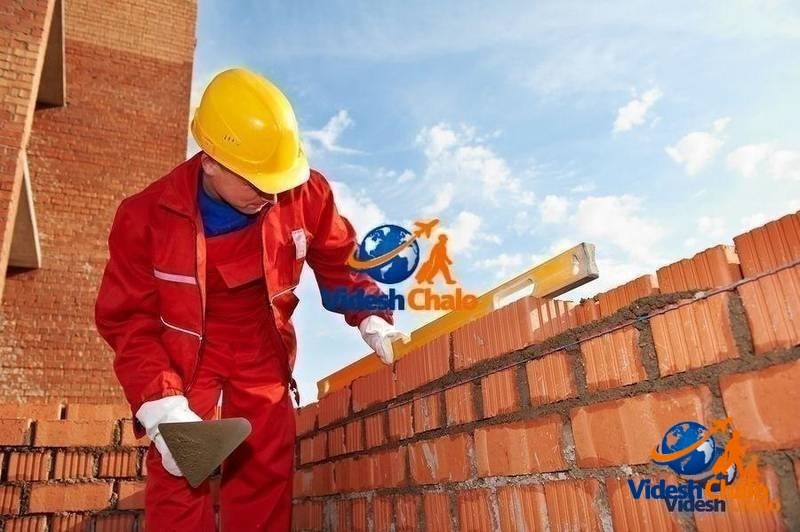 Mason working in Mauritius